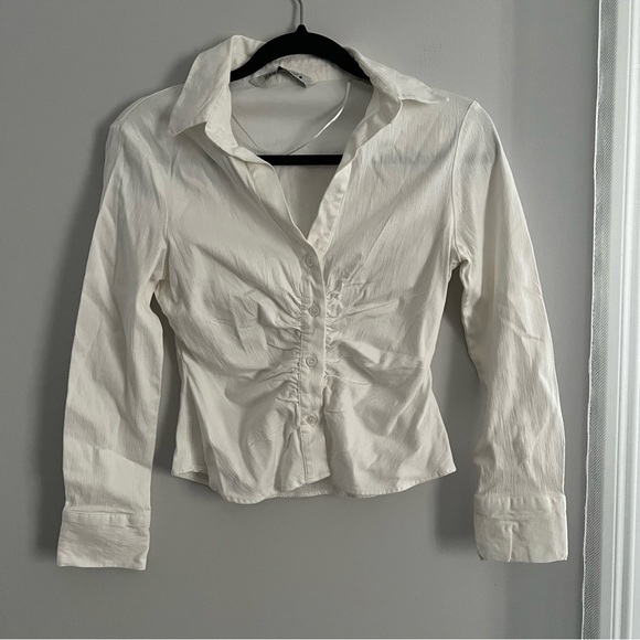 Zara Cream Ruched Button-Down Women's Shirt - Picture 2 of 7